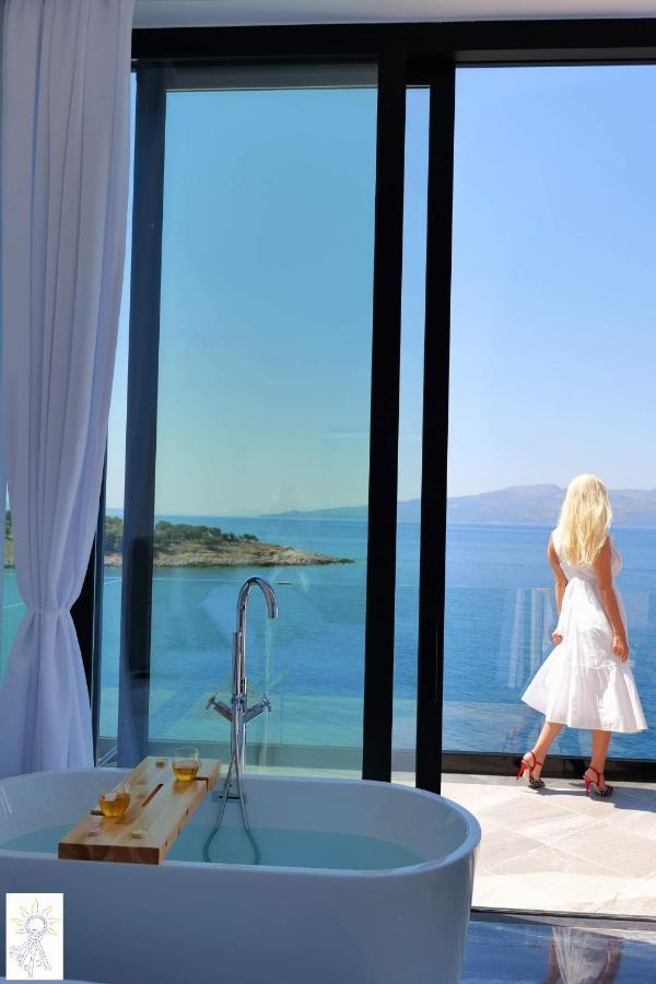 Nili Deluxe * Sarandë