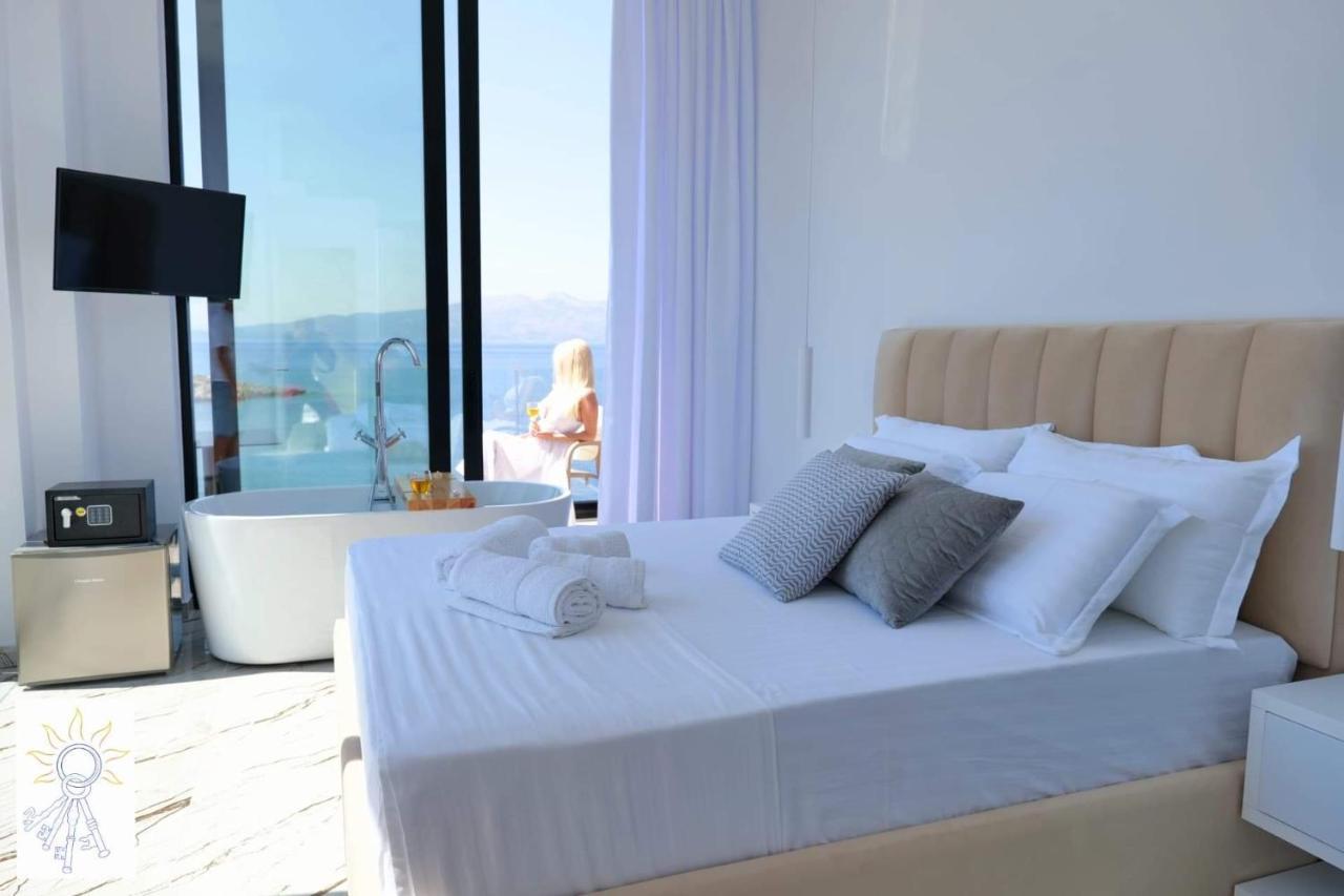 Nili Deluxe * Sarandë