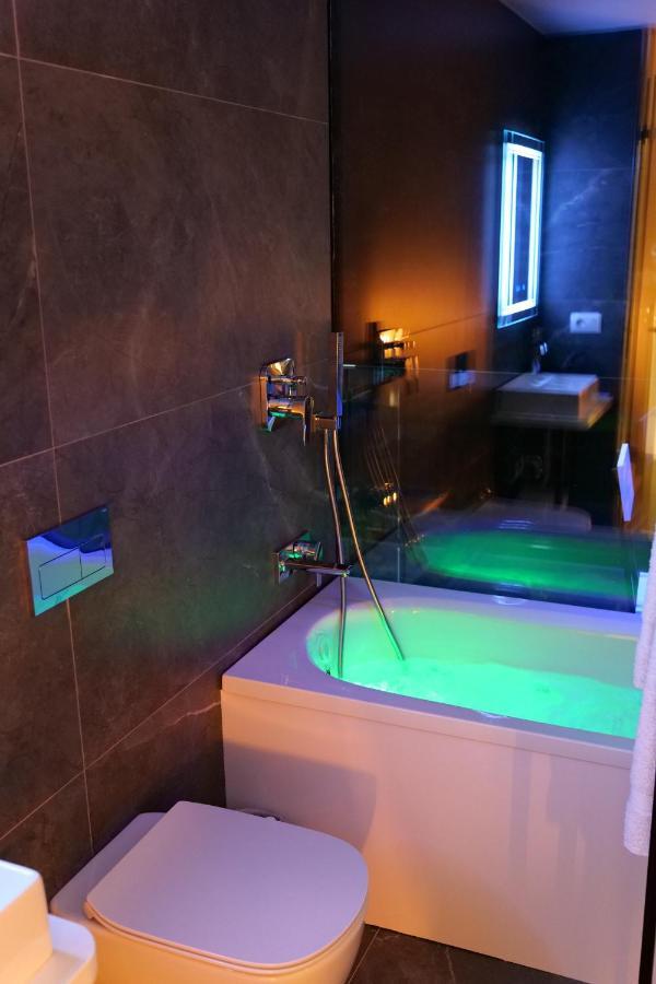 Hotel Nili Deluxe