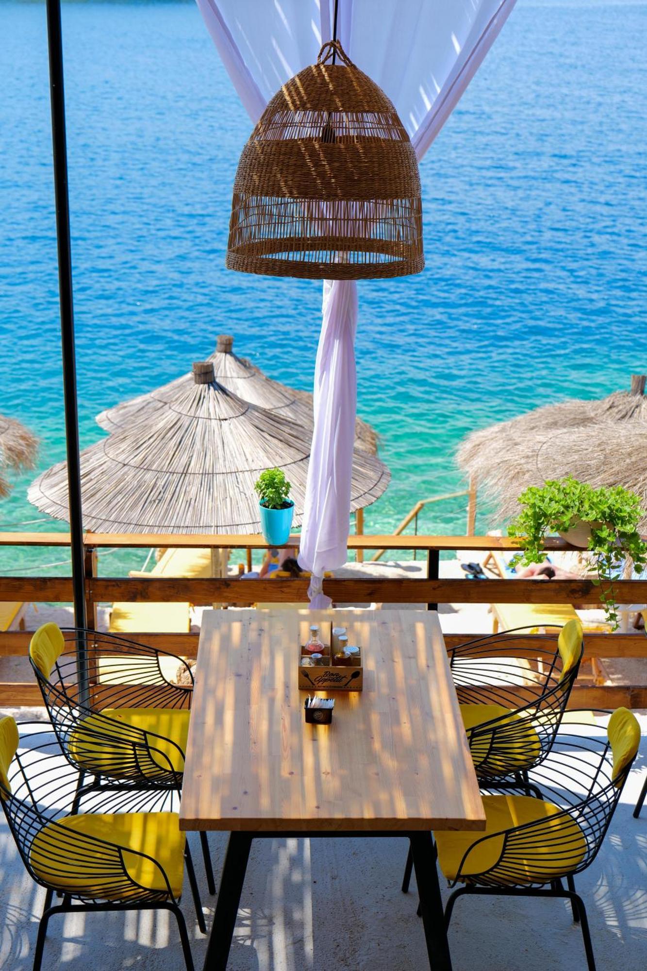 Nili Deluxe * Sarandë